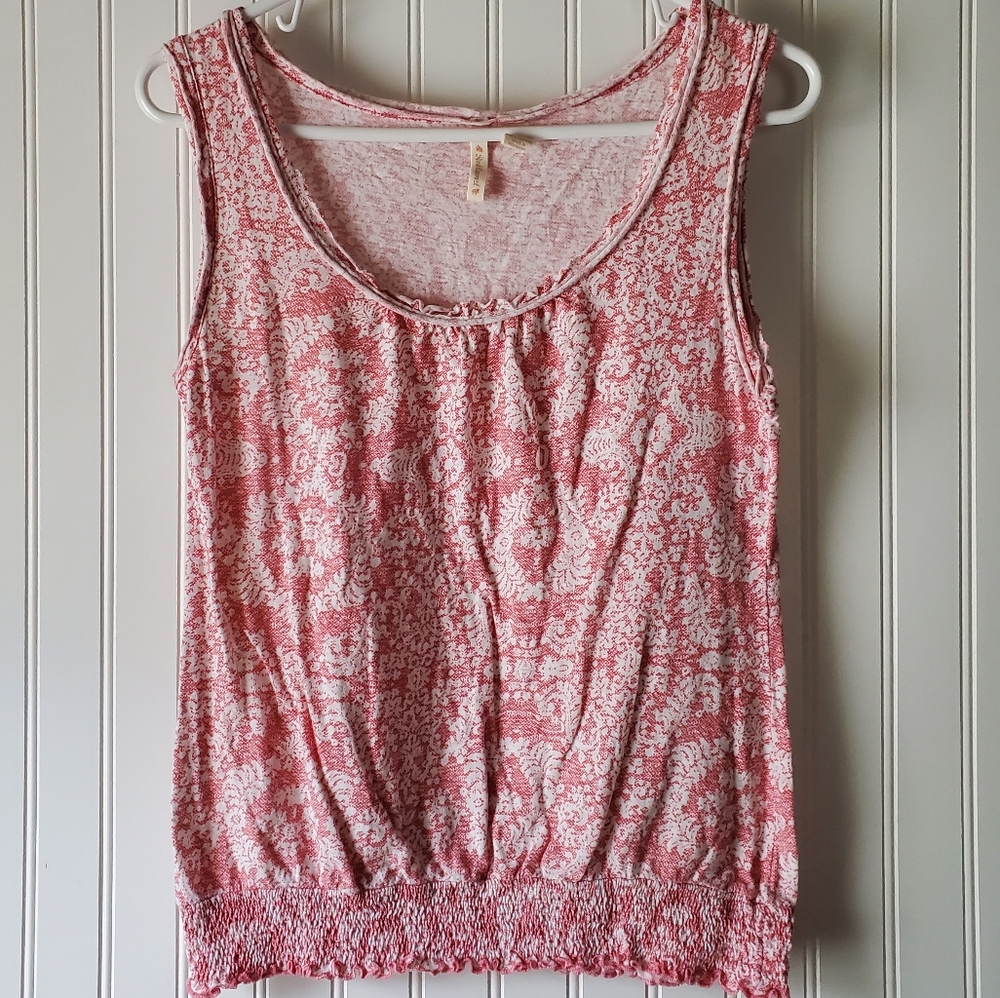 CLEARANCE! Red Camel Tank Top Women's/Jr's Sz L